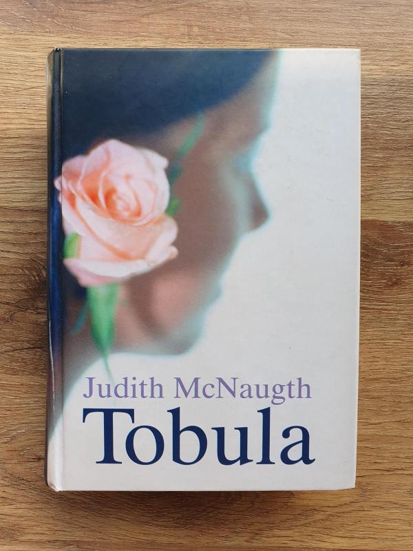 Tobula - Mcnaught Judith, knyga 2