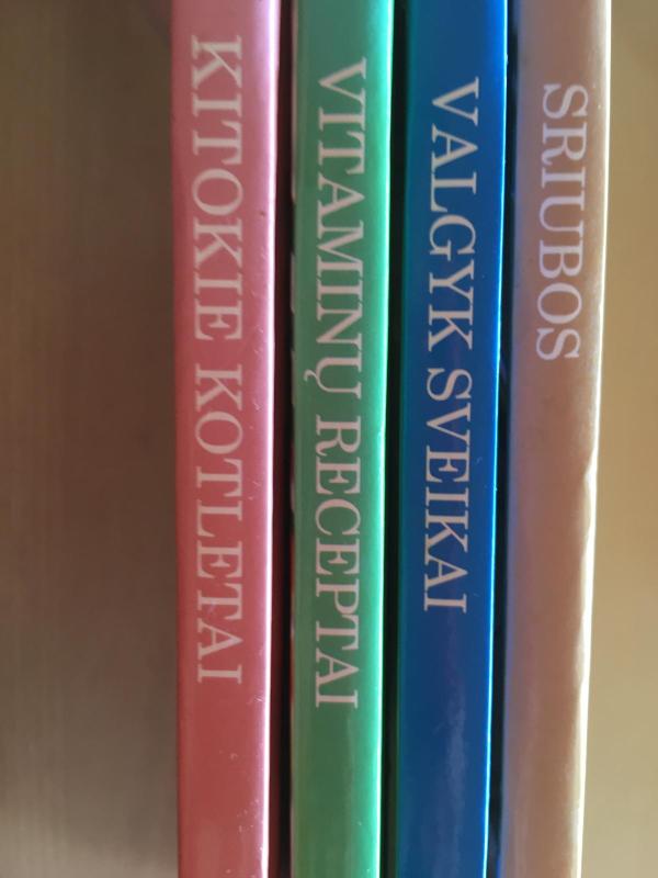 Vitaminų receptai. Žaliųjų daržovių patiekalai - Angeelika Kang, ir kt. , knyga 2