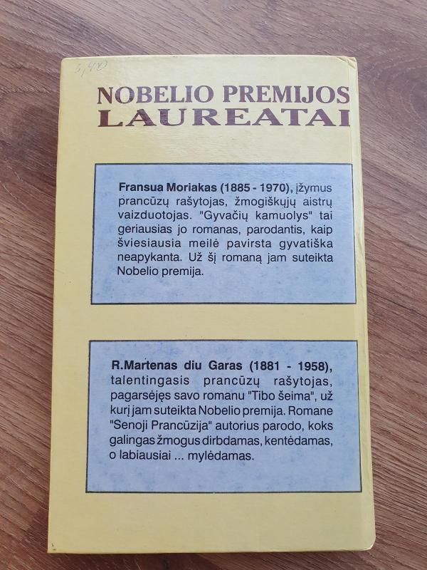 Gyvačių kamuolys - Fransua Moriakas, knyga 3