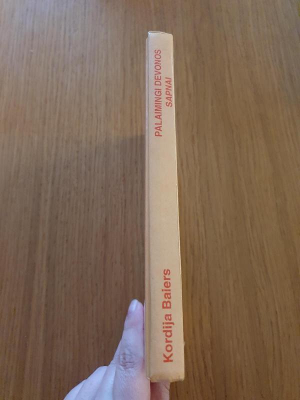 Palaimingi Devonos sapnai - Kordija Baiers, knyga 2