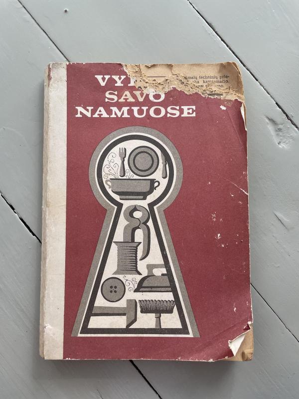 Vyras savo namuose - Autorių Kolektyvas, knyga 3