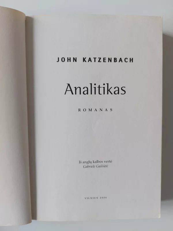 Analitikas - John Katzenbach, knyga 3