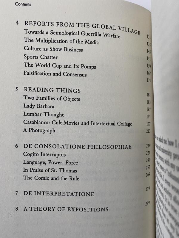 Travels in Hyperreality - Umberto Eco, knyga 2