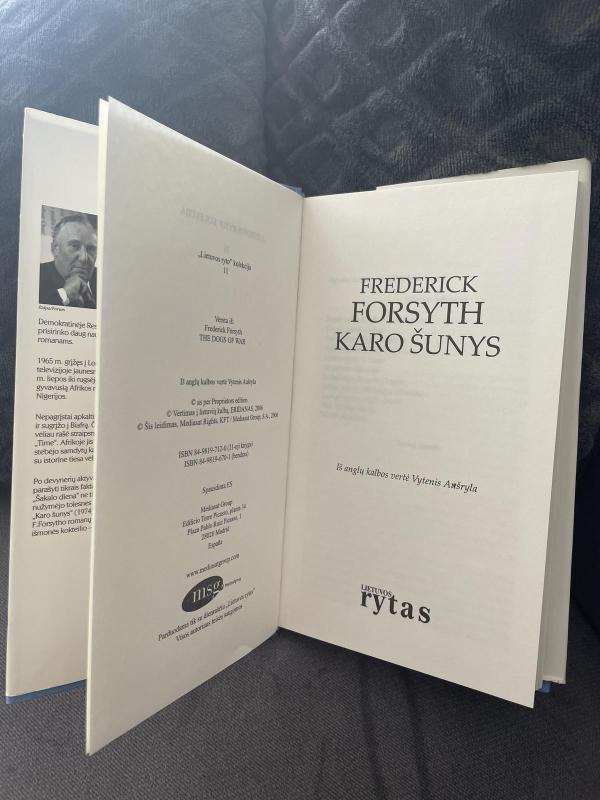 Karo šunys - Frederick Forsyth, knyga 4