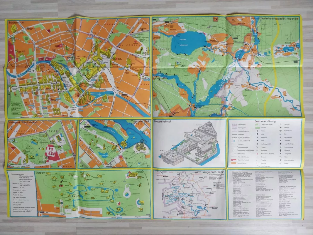 Hauptstadt der DDR Berlin touristisher plan - Autorių Kolektyvas, knyga 5