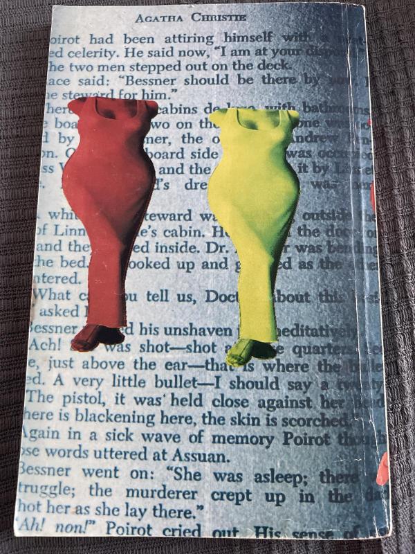 Moteris sarkofage - Agatha Christie, knyga 4