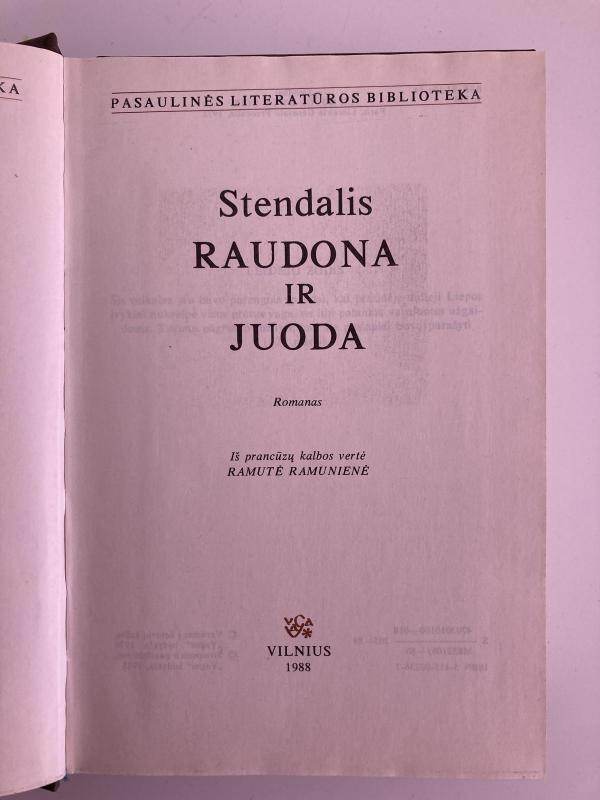 Raudona ir juoda - Autorių Kolektyvas, knyga 3