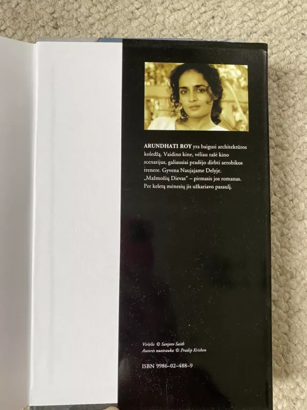 Mažmožių Dievas - Roy Arundhati, knyga