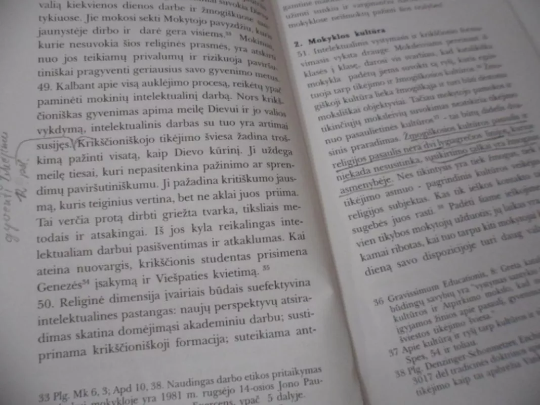 Religinė katalikiškos mokyklos auklėjimo dimensija - S. Tamkevičius, knyga 2