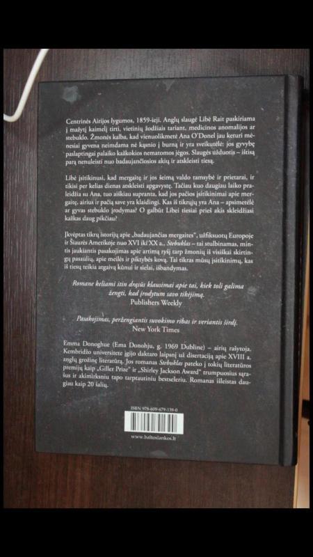 STEBUKLAS - Emma Donoghue, knyga 4
