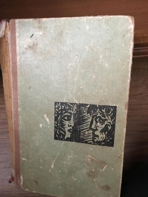 PARMOS VIENUOLYNAS ,RAUDONA IR JUODA ,LIUSJENAS LEVANAS,ITALŲ KRONIKOS,STENDALIS - Autorių Kolektyvas, knyga 3