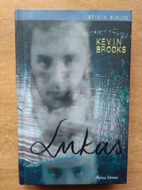 Lukas - Kevin Brooks, knyga