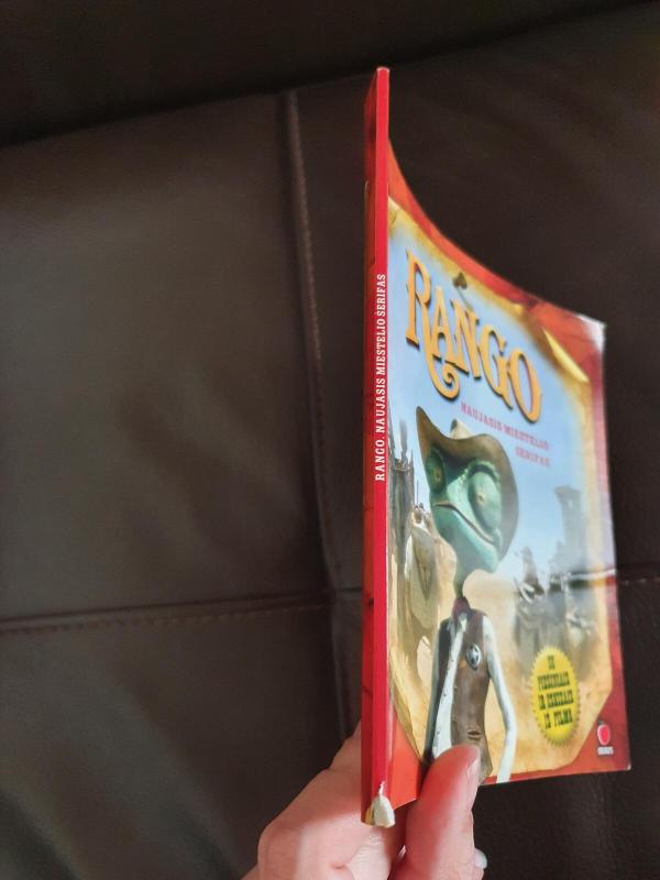 Rango. Naujasis miestelio šerifas - Annie Auerbach, knyga 3