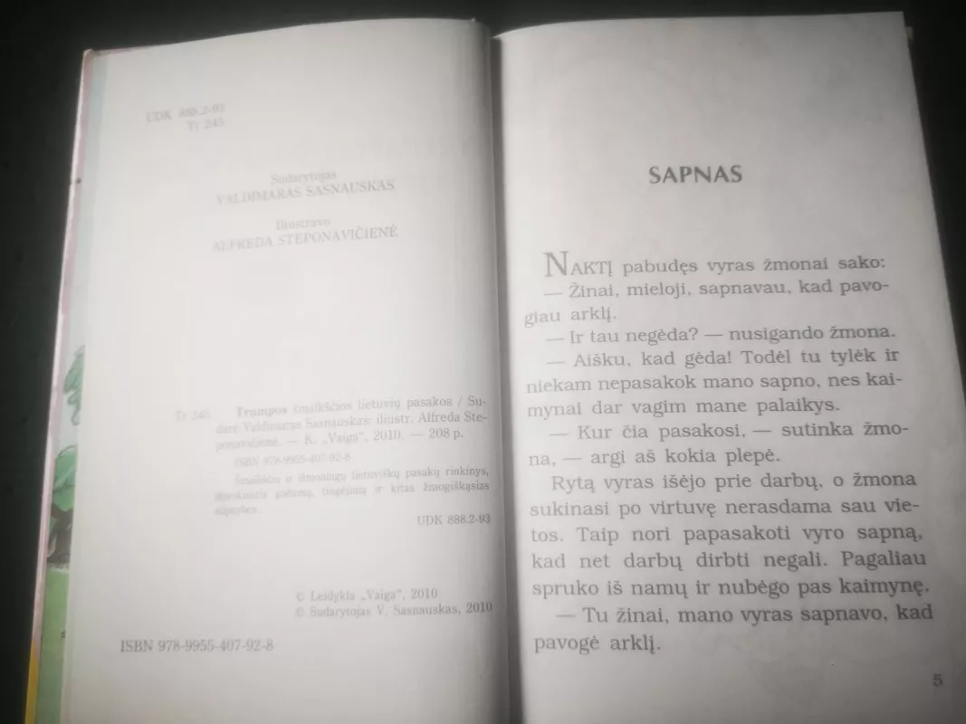 Trumpos šmaikščios lietuvių pasakos - Pranas Sasnauskas, knyga 3
