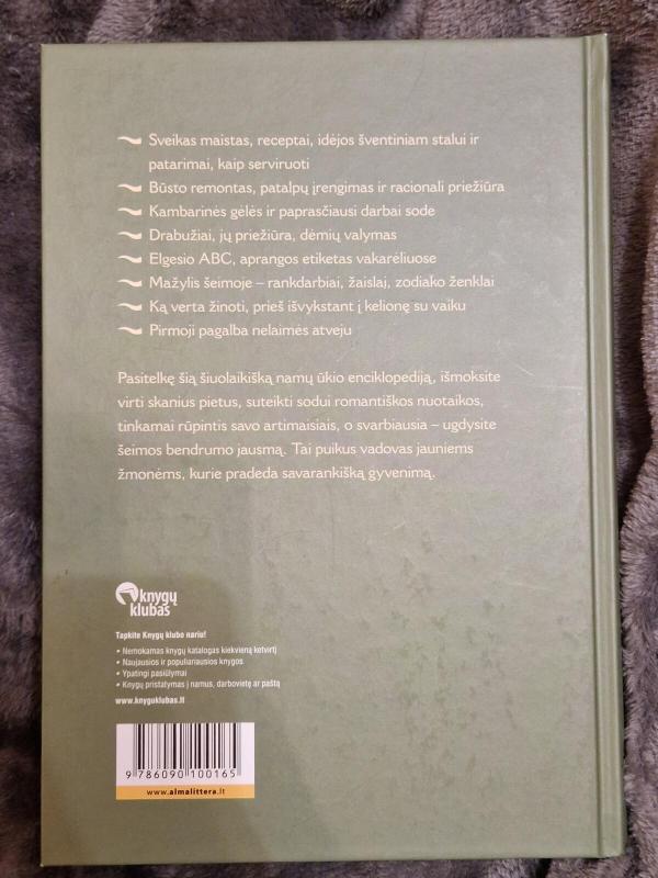 Auksinė namų knyga. Praktiški ir vertingi namų ūkio patarimai - Seja Gundega, knyga 3