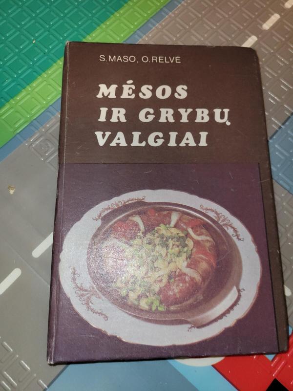 Mėsos ir grybų valgiai - O. Relvė, S.  Maso, knyga 2