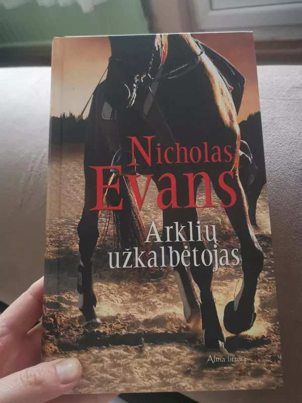 Arklių užkalbėtojas - Nicholas Evans, knyga 2