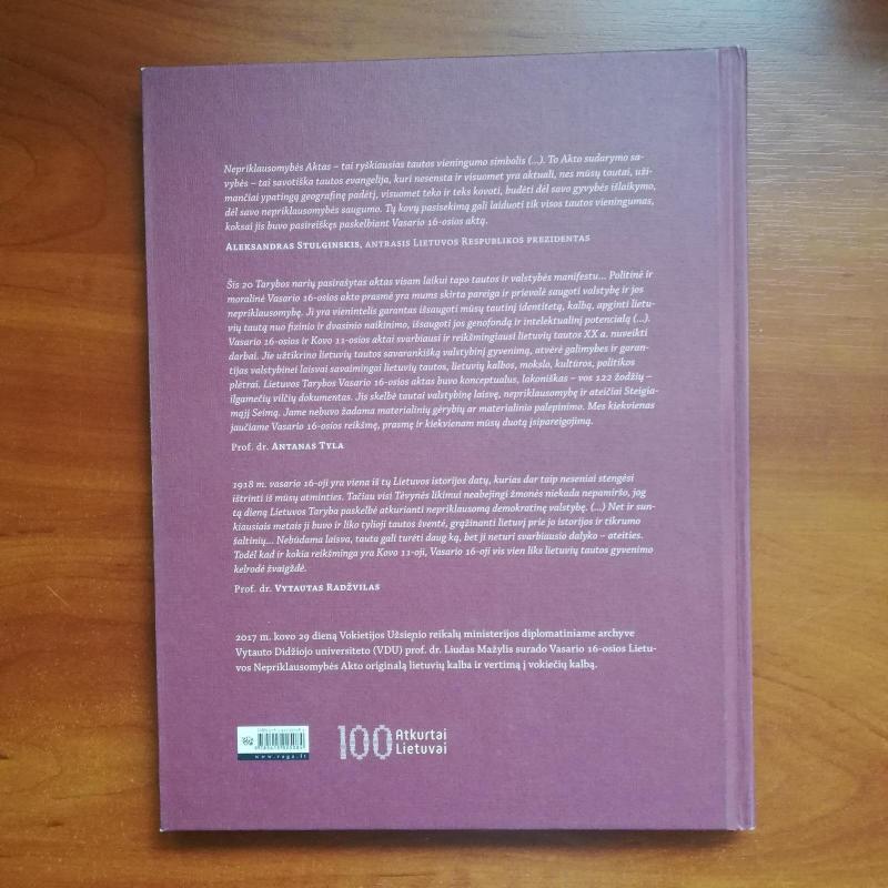 Lietuvos bajorai - Vasario 16 - osios akto SIGNATARAI - Mykolas Biržiška, knyga 3