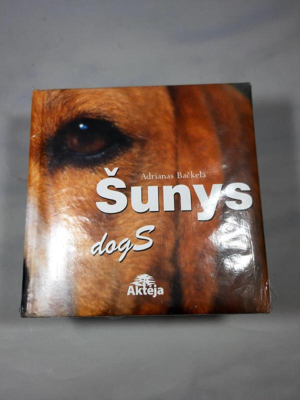 Šunys. Dogs - Adrianas Bačkela, knyga 3