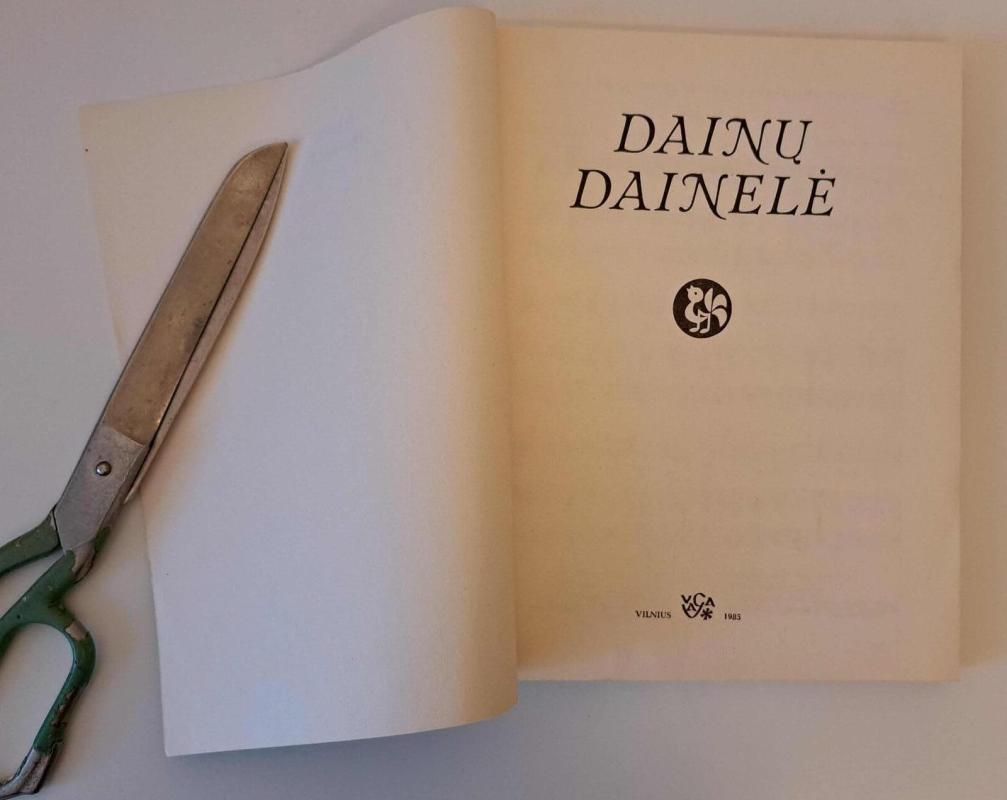 Dainų dainelė - Antanas Gradeckas, knyga 3