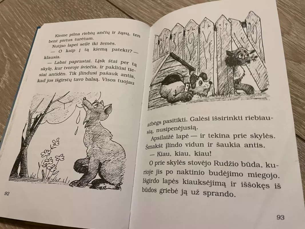 Trumpos lietuvių pasakos apie gyvūnus - Autorių Kolektyvas, knyga 3