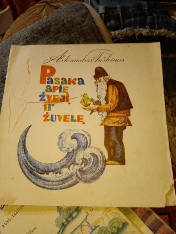 Pasaka apie žvejį ir žuvelę - A. Puškinas, knyga 3