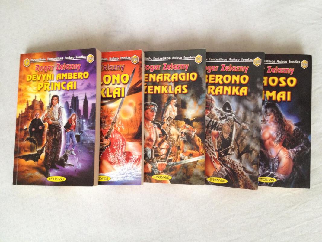 Devyni Ambero princai (125) - Roger Zelazny, knyga 2