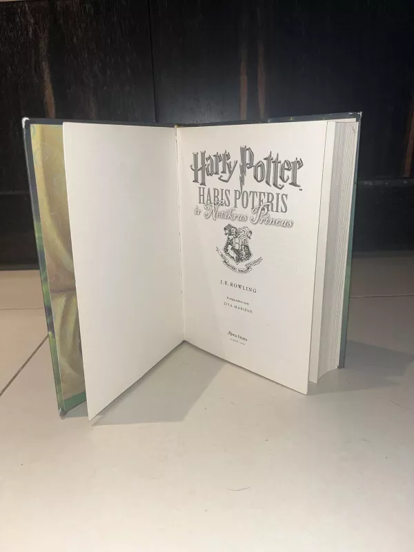 Haris Poteris ir Netikras Princas - Rowling J. K., knyga