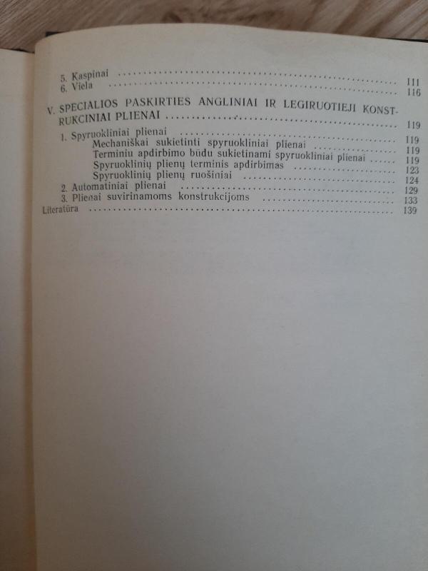 Konstrukciniai plienai - A. Pavaras, ir kiti , knyga 4