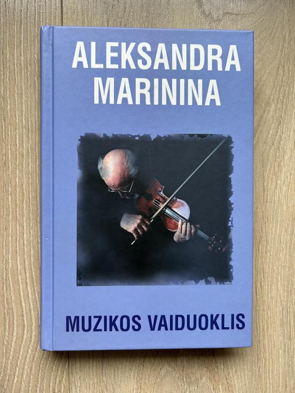 Muzikos vaiduoklis - Aleksandra Marinina, knyga