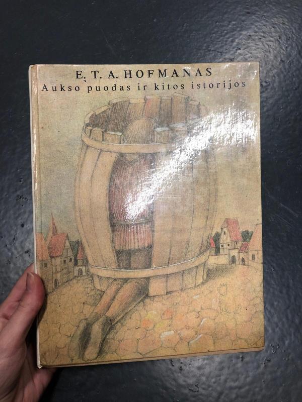 Aukso puodas ir kitos istorijos - Autorių Kolektyvas, knyga 3