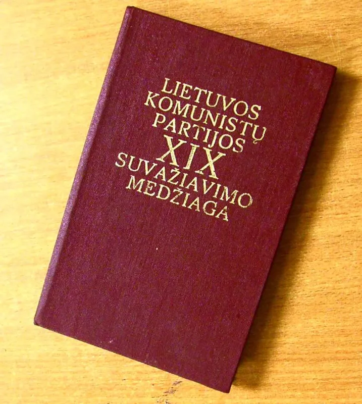 Lietuvos komunistų partijos XIX suvažiavimo medžiaga - Autorių Kolektyvas, knyga