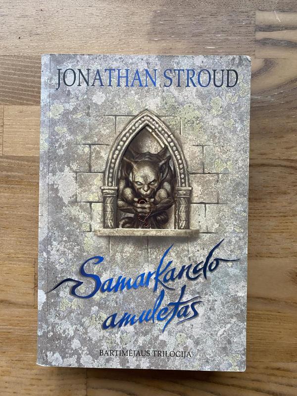 Samarkando amuletas - Jonathan Stroud, knyga 2