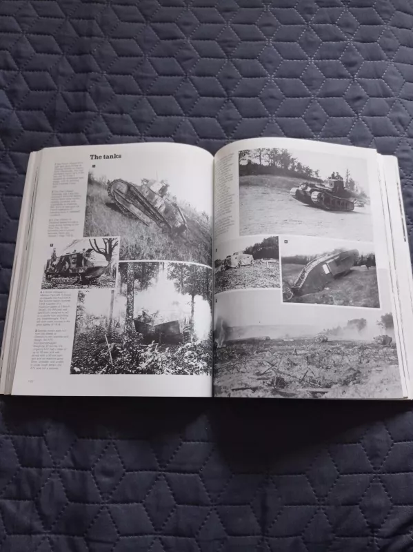 World war I in photographs - Adrian Gilbert, knyga 3