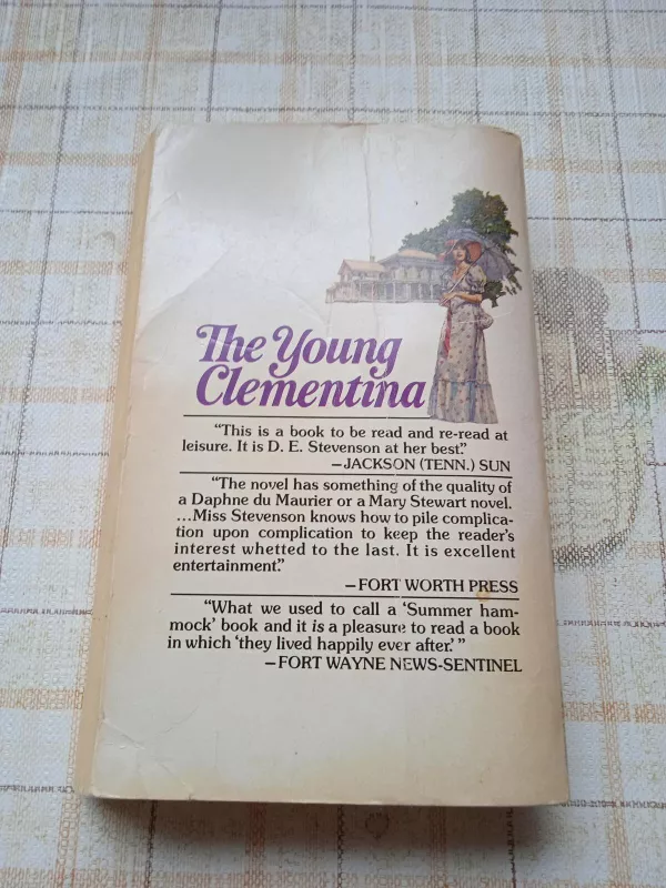 The Young Clementina - Autorių Kolektyvas, knyga 3