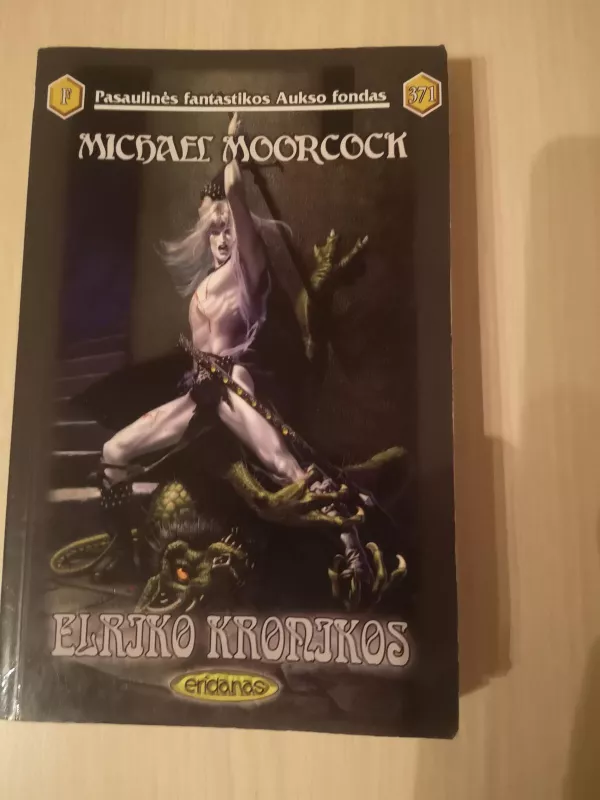 Elriko kronikos - Michael Moorcock, knyga