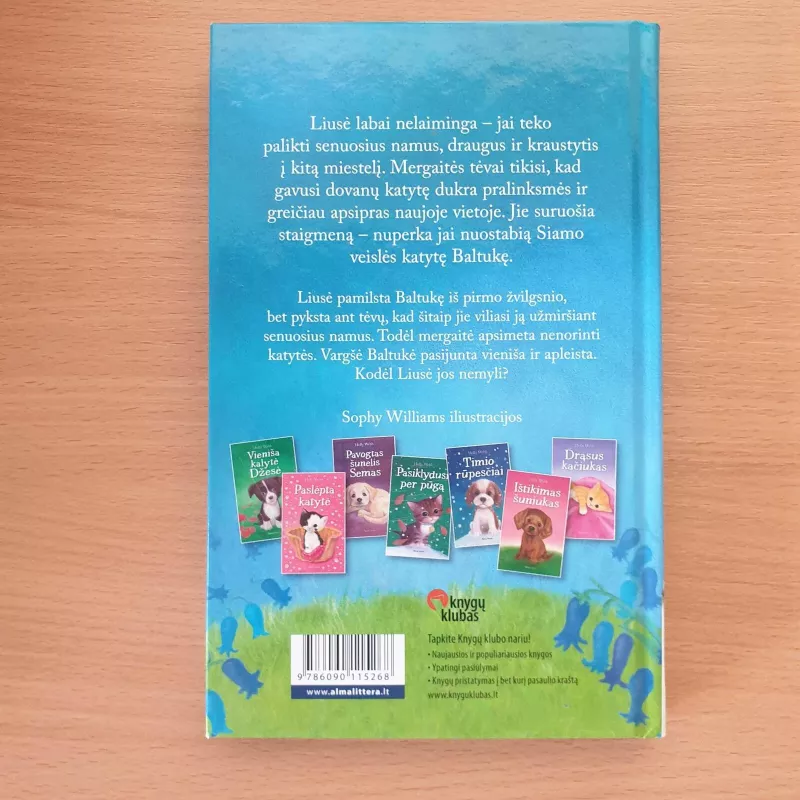 Vienišoji Baltukė - Holly Webb, knyga 3