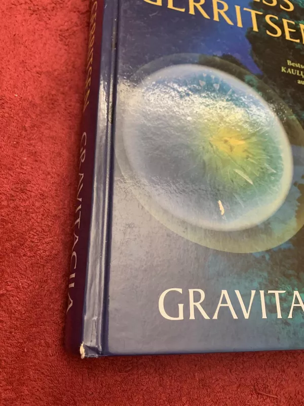Gravitacija - Tess Gerritsen, knyga 2