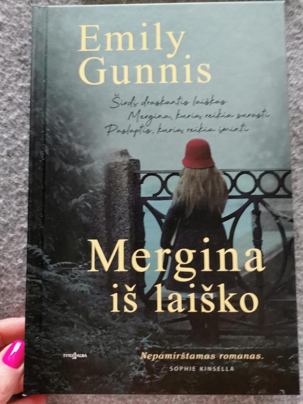 Mergina iš laiško - Emily Gunnis, knyga 3