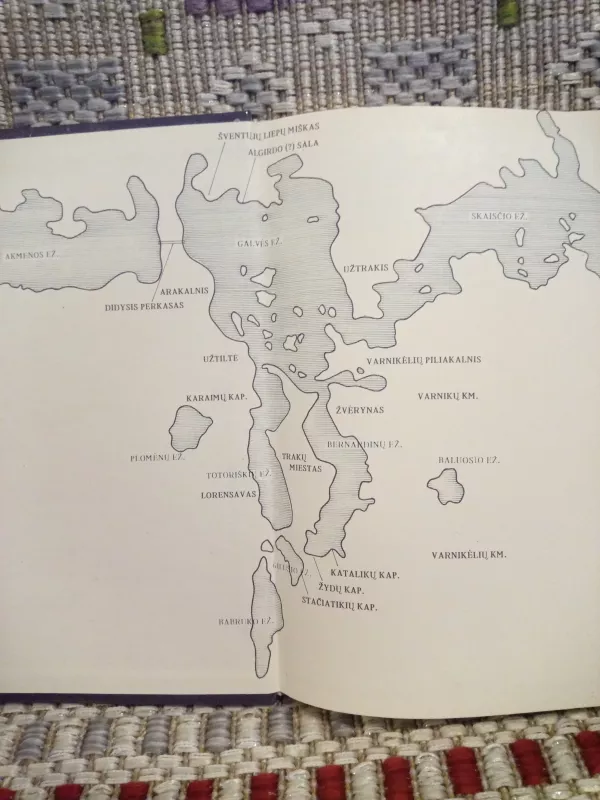 Trakų miestas ir pilys - A. Baliulis, S.  Mikulionis, A.  Miškinis, knyga 3