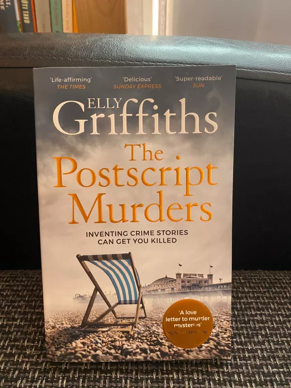 The Postscript Murders - Elly Griffiths, knyga 2