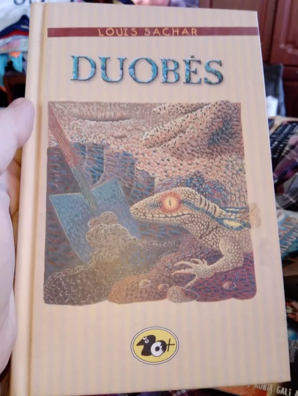 Duobės - Louis Sachar, knyga 2