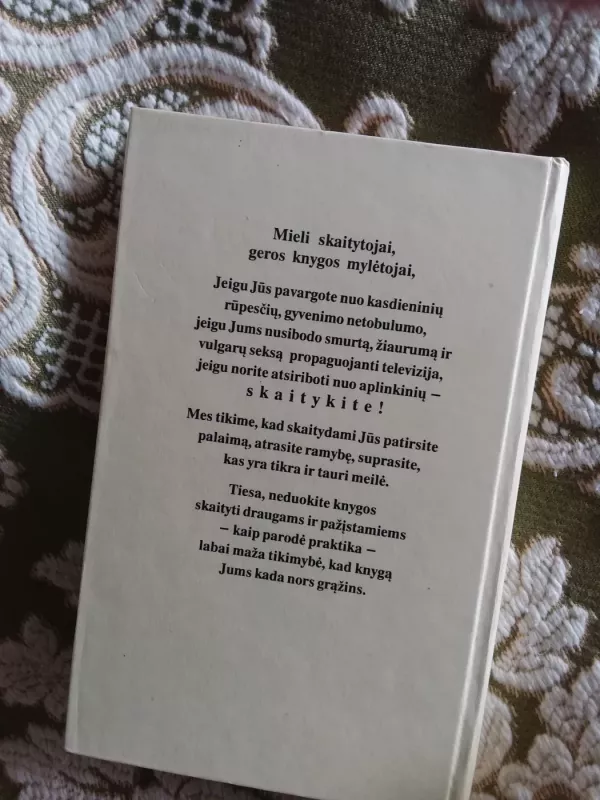 Pašok su manimi. Nekaltybės aureolėje. - Sofi Veston, Siuzana  Keri, knyga 3