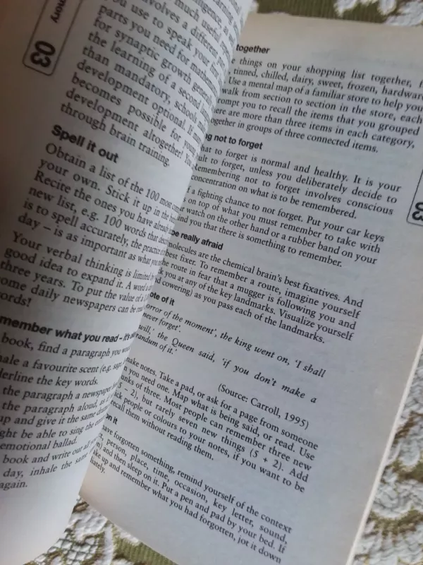 The Daily Telegraph - Autorių Kolektyvas, knyga 3