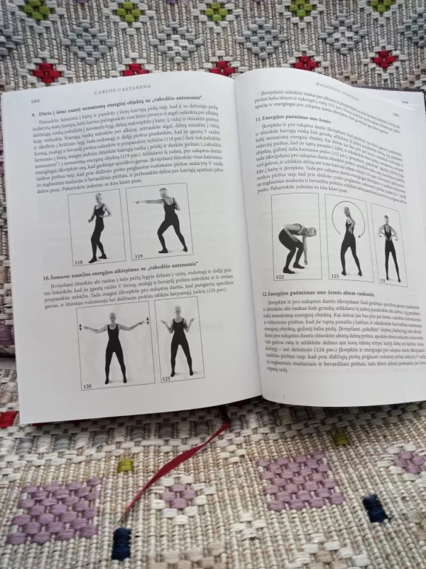 Magiškieji judesiai - Carlos Castaneda, knyga 5