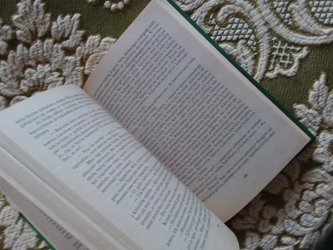 Palėpės gėlės - Endrius V., knyga 3