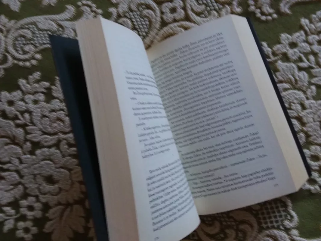 Tibo šeima IV tomas - Roger Martin Du Gard, knyga 3