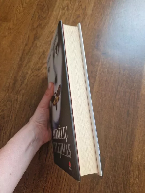 Avinėlių tylėjimas - Thomas Harris, knyga 4