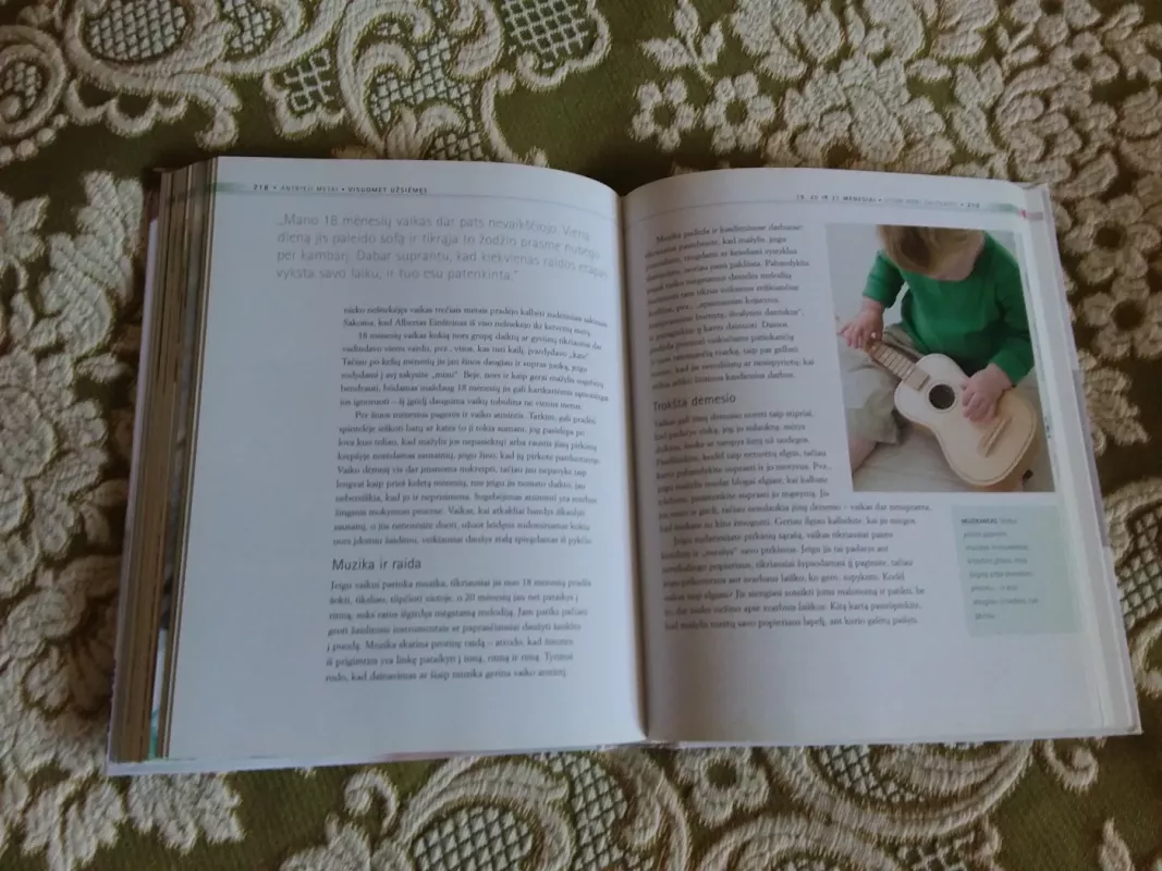 Vaikas auga mėnuo po mėnesio - Su Laurent, knyga 4