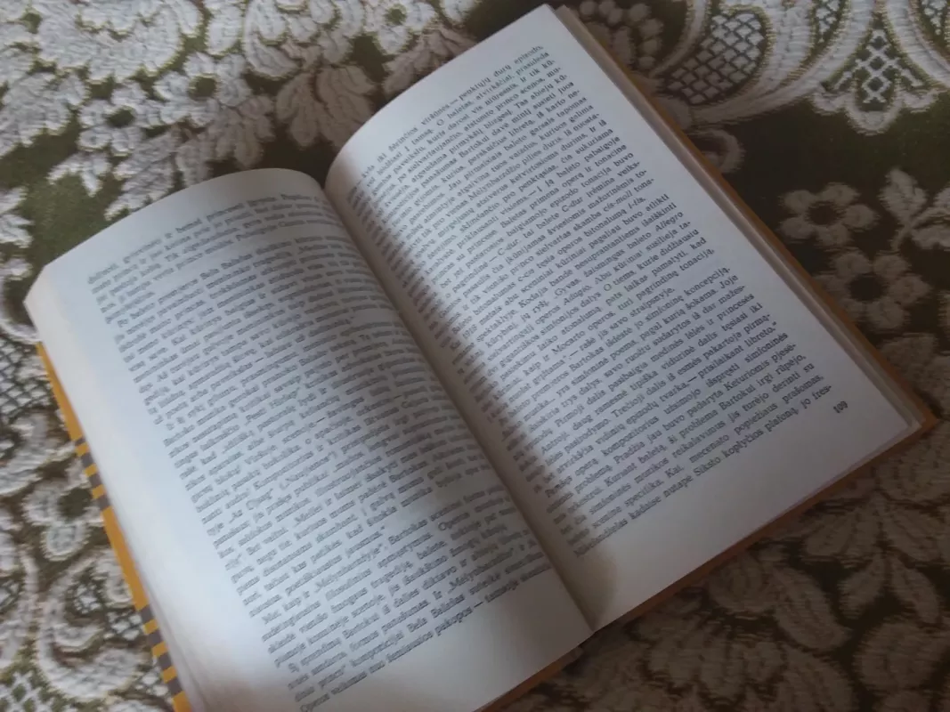 Bela Bartokas - Jožefas Uifalušis, knyga 3